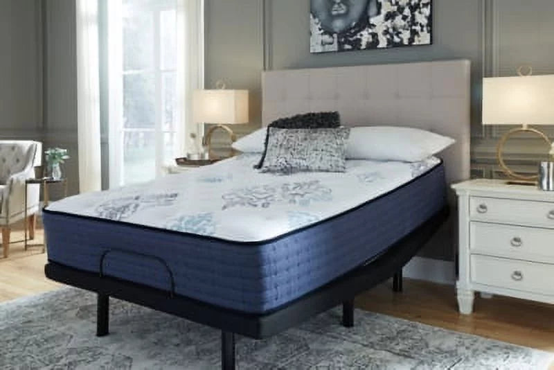 California King White Firm Mattress U3051