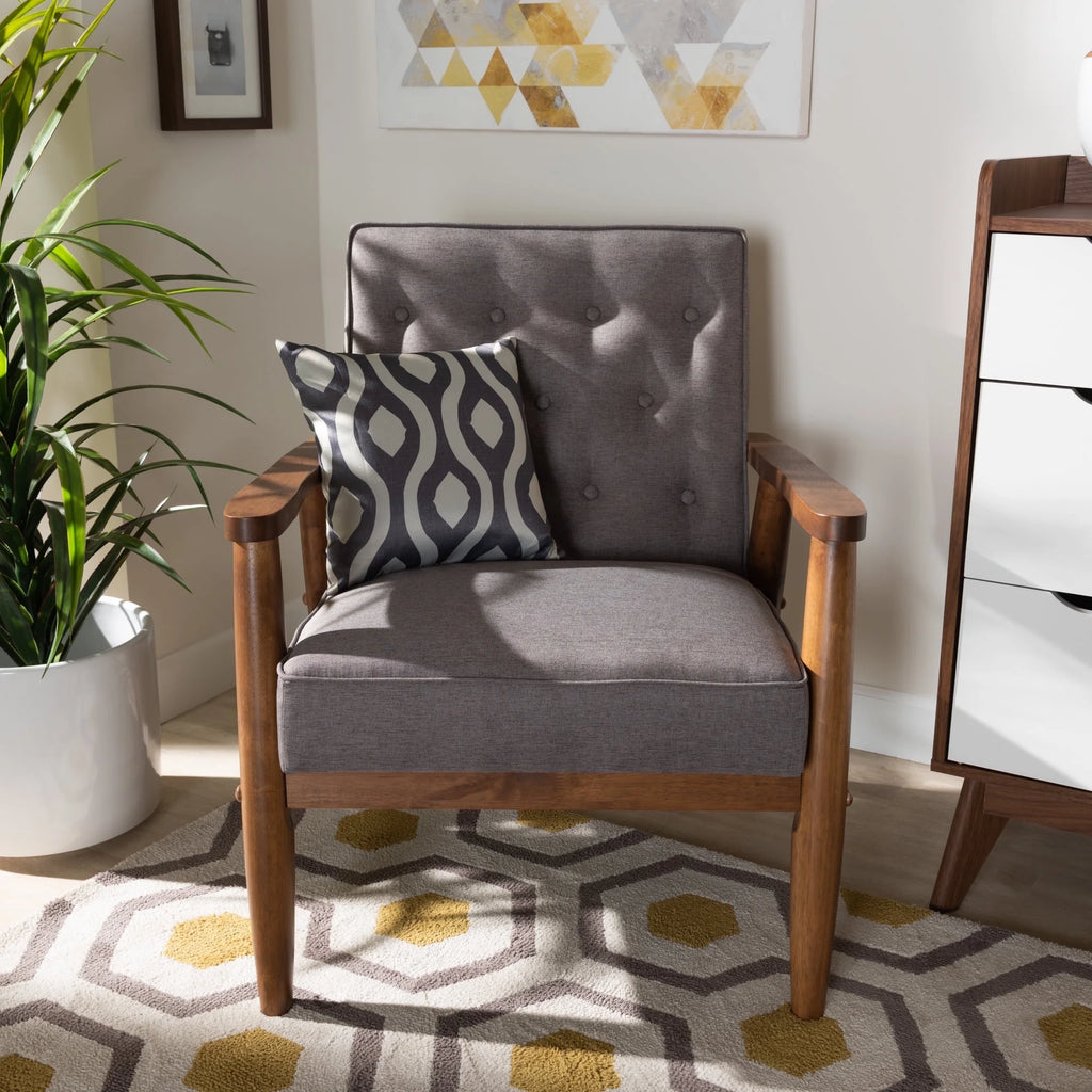 Grey Fabric Upholstered Wooden Lounge Chair U683