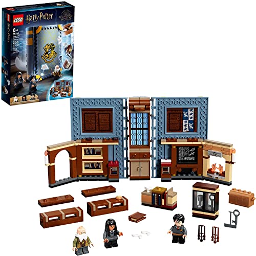 LEGO Harry Potter Hogwarts Moment: Charms Class Brick-Built Book Playset (255 pieces) Z95555