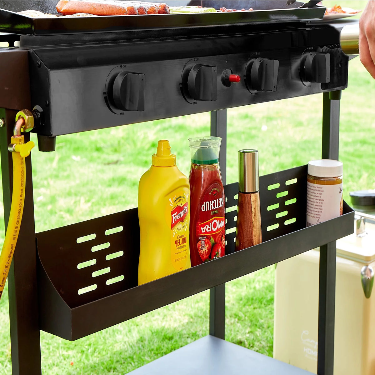 4 Burner Propane Gas Grill Griddle, Black Y4689