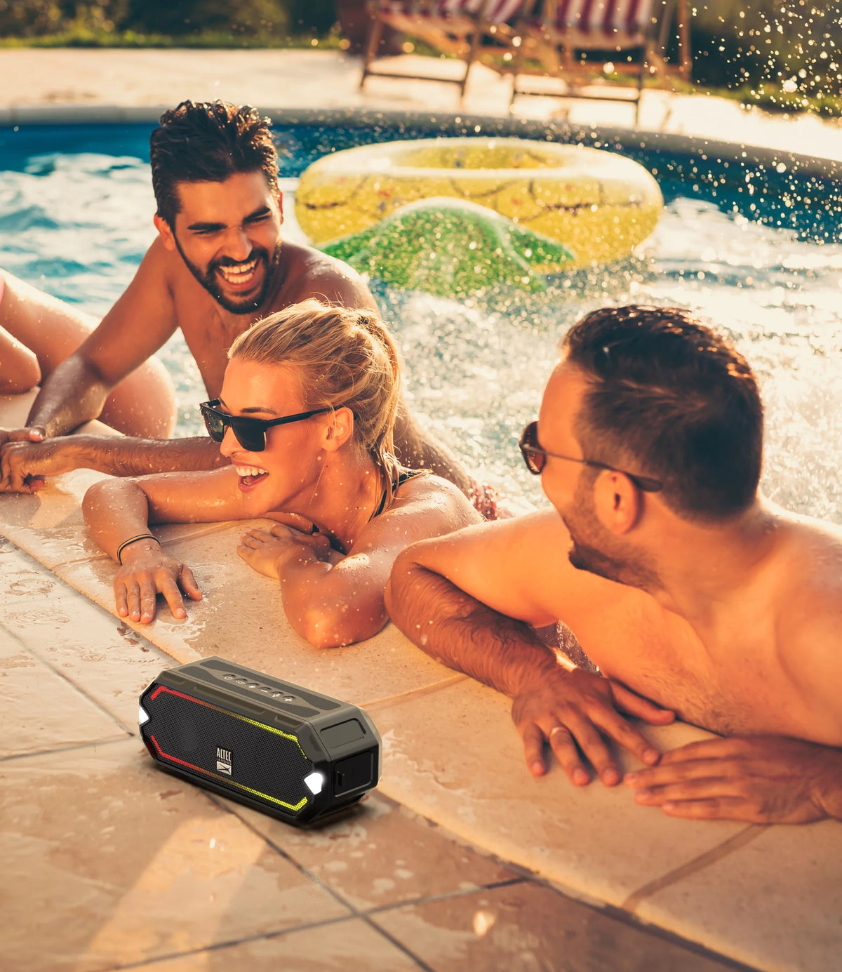 Black Wireless Bluetooth Speaker F817507
