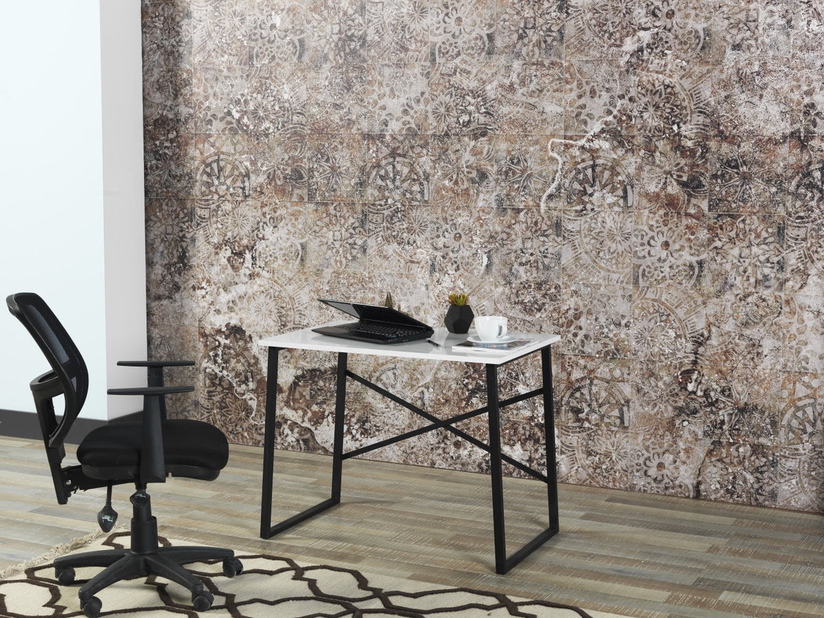 Black Metal Frame Wooden Top Writing and Computer Desk Q662575