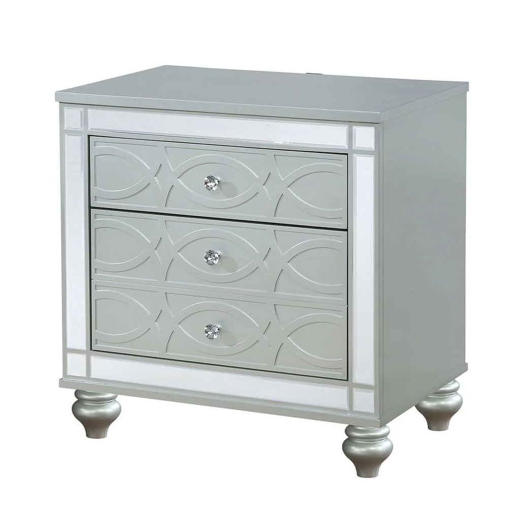 4-piece Eastern King Bedroom Set with LED Lighting C858