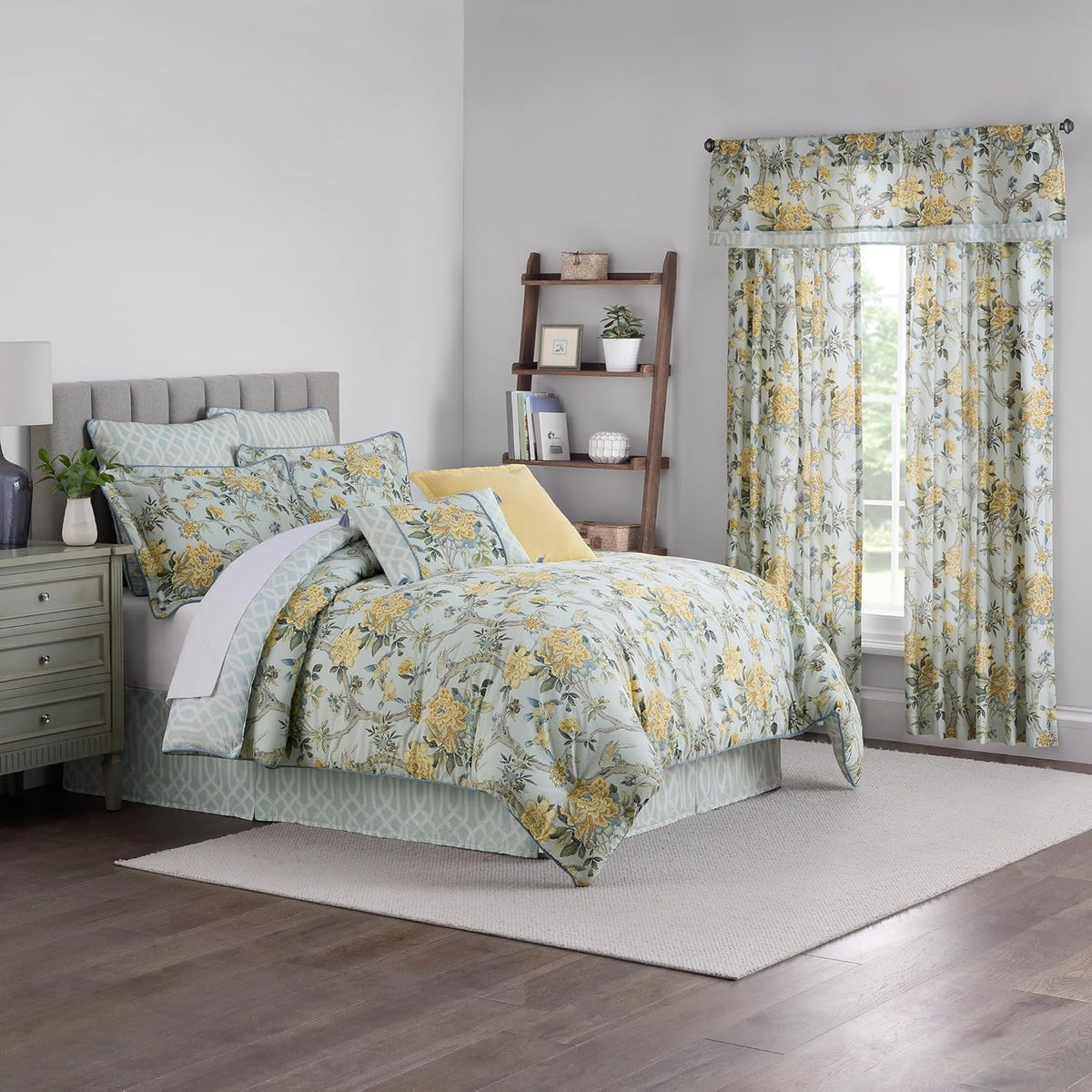4 Piece Cotton Queen Comforter Set Blue K89983