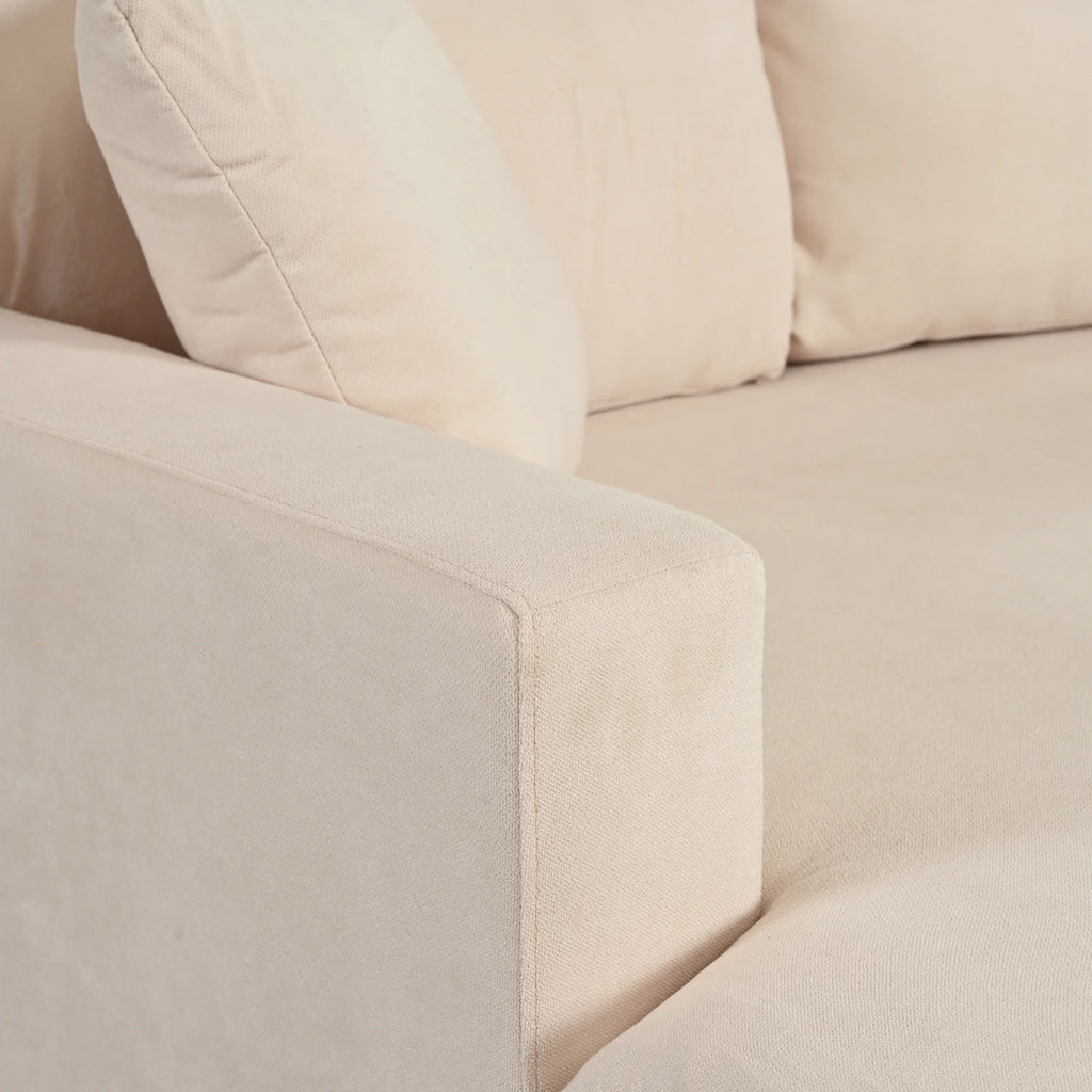 3 Seat Sofa with Removable Cushions and 2 Pillows H733