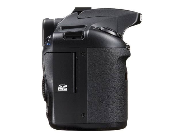SLR Digital Camera U911740