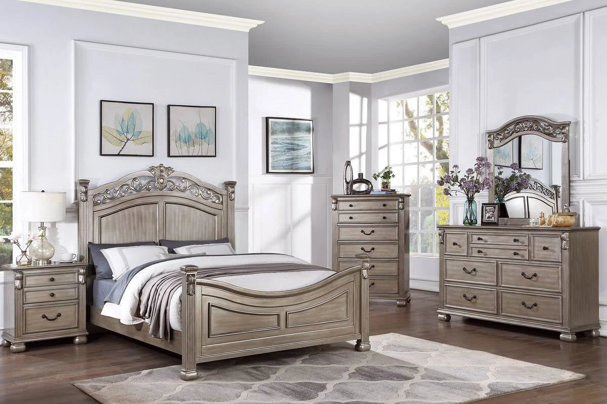 Eastern King Bed 2x Nightstands Grey Wood 3pc Set B81602