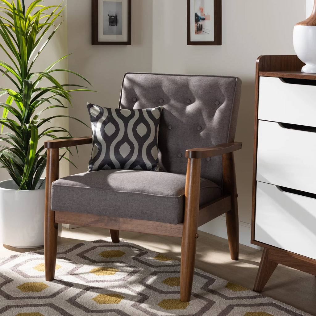 Grey Fabric Upholstered Wooden Lounge Chair U683