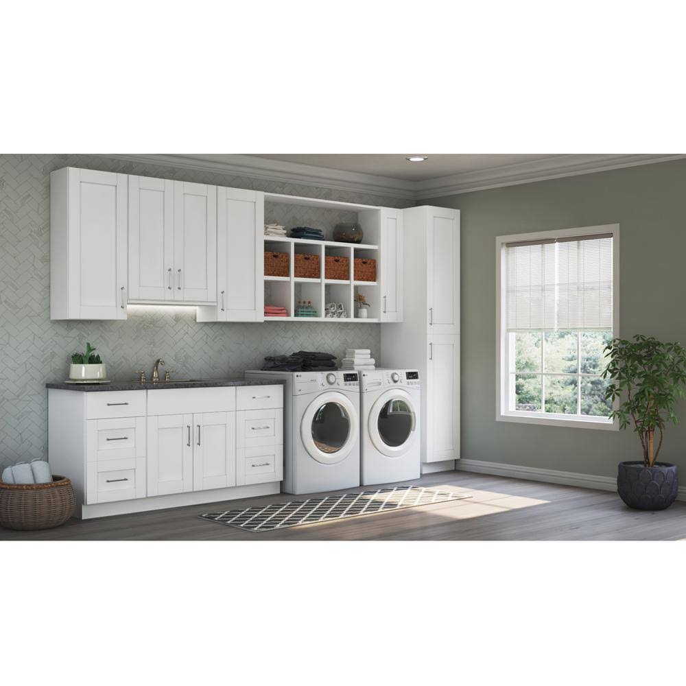White 3-Drawer Base Cabinet U5391