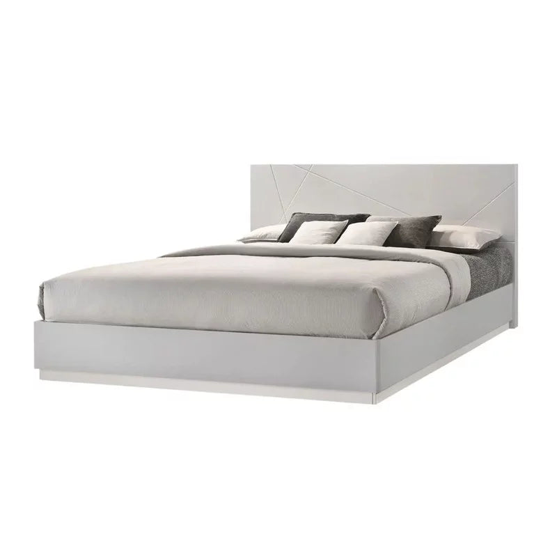 White King 5-Piece Bedroom Set B124172