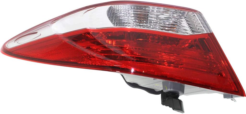 Tail Light Assembly Driver Side with Bulbs H653