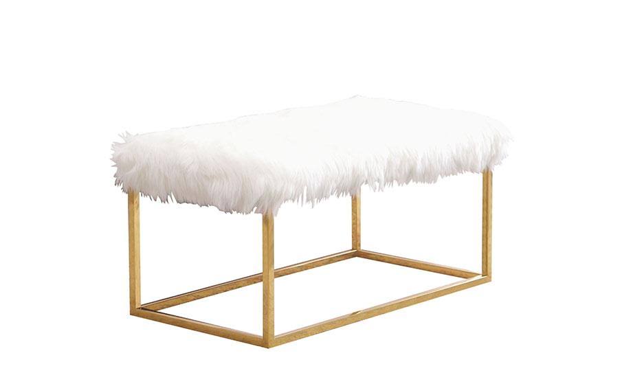 White Faux Fur Ottoman Q618