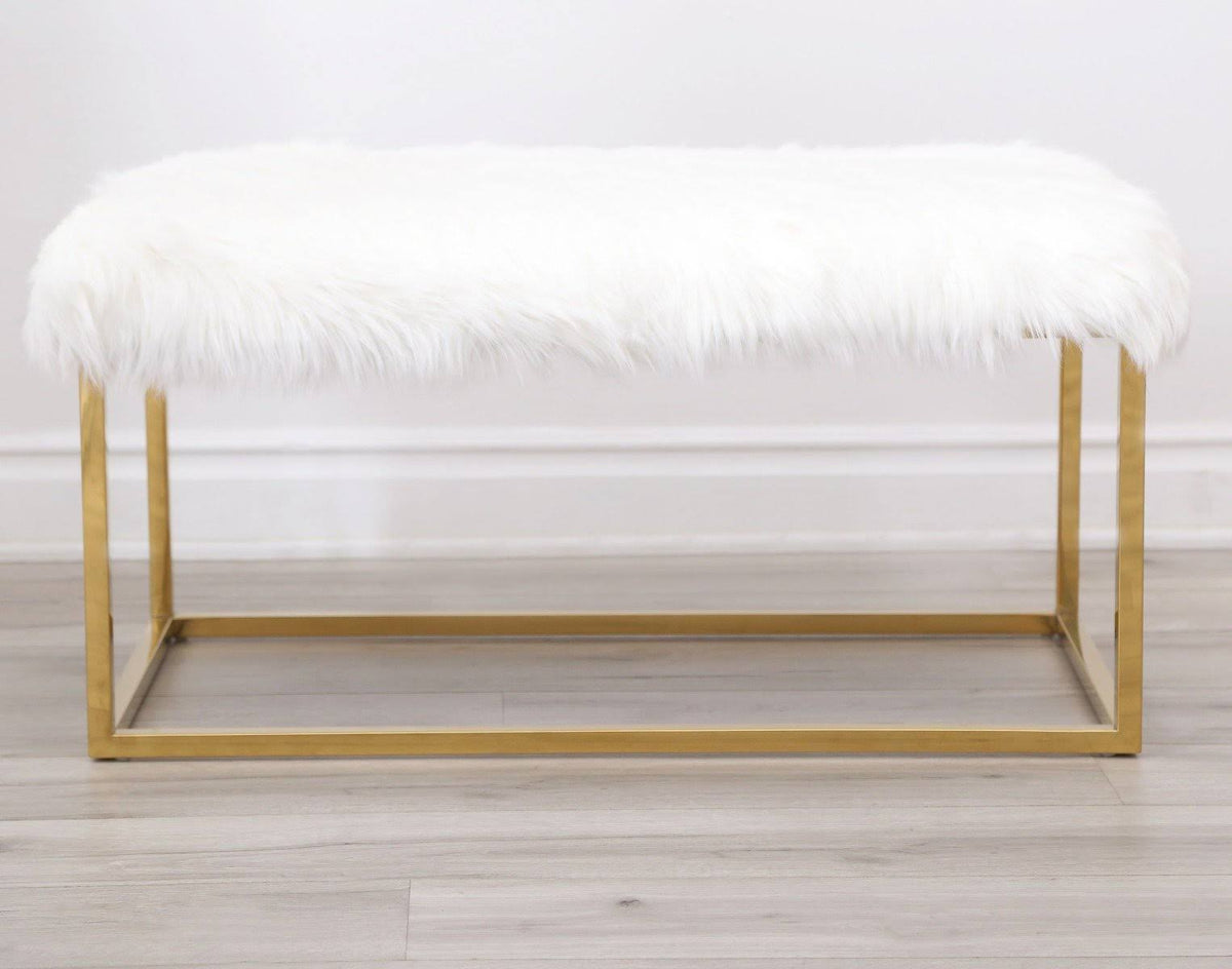White Faux Fur Ottoman Q618