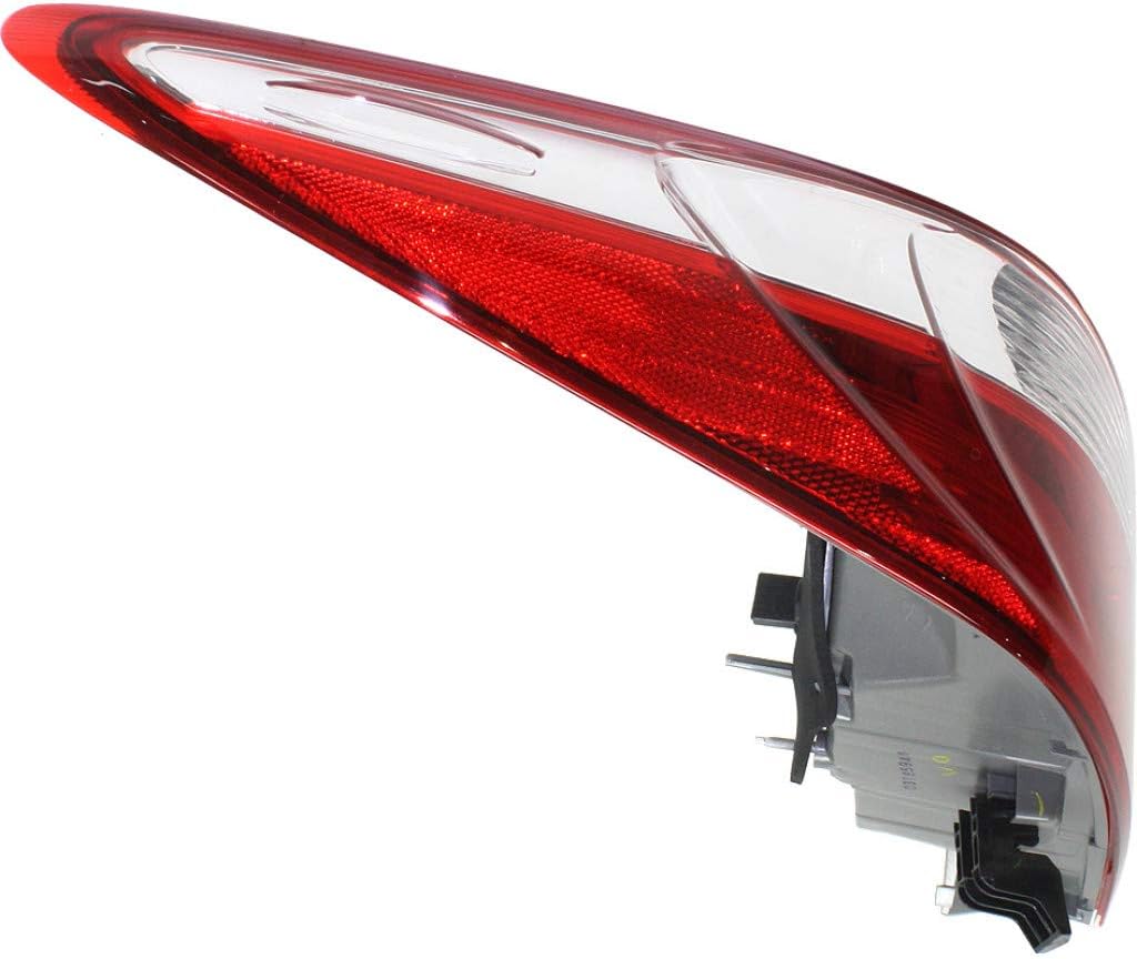 Tail Light Assembly Driver Side with Bulbs H653