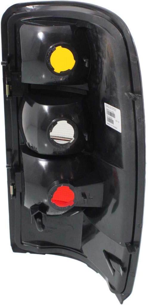 Chevy Tahoe Tail Light 2004 2005 2006 Pair w/Bulbs E881668