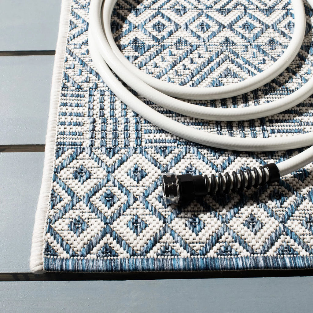 Blue/Navy Geometric Area Rug R923