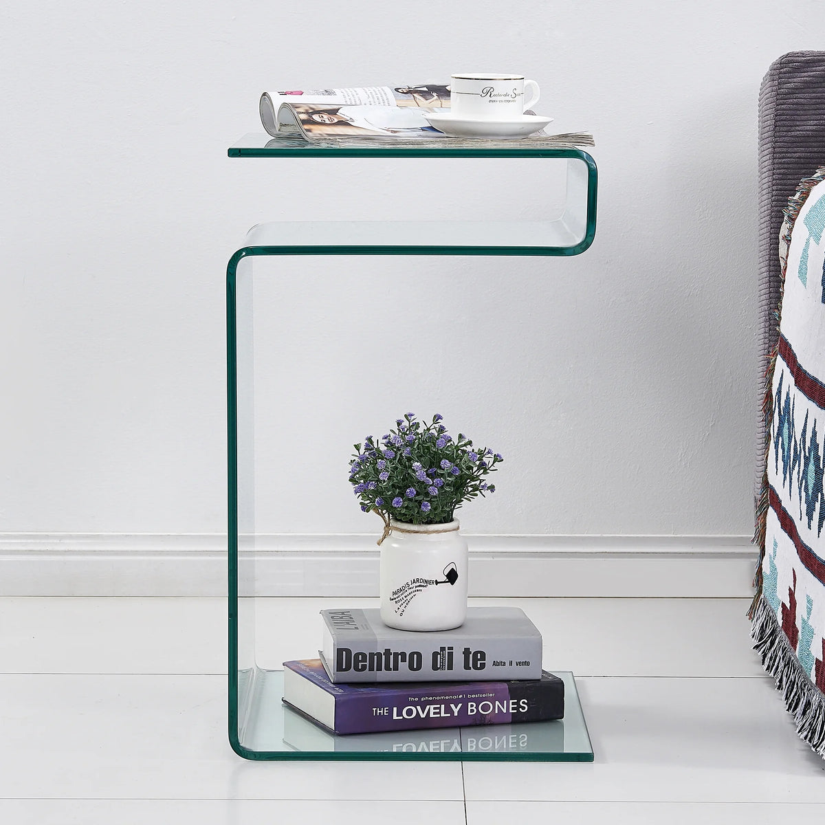 Clear Glass S-Shape End Table U15812